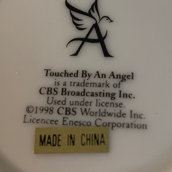 Enesco collectable plate,Touched By an Angel. - Picture 3 of 3